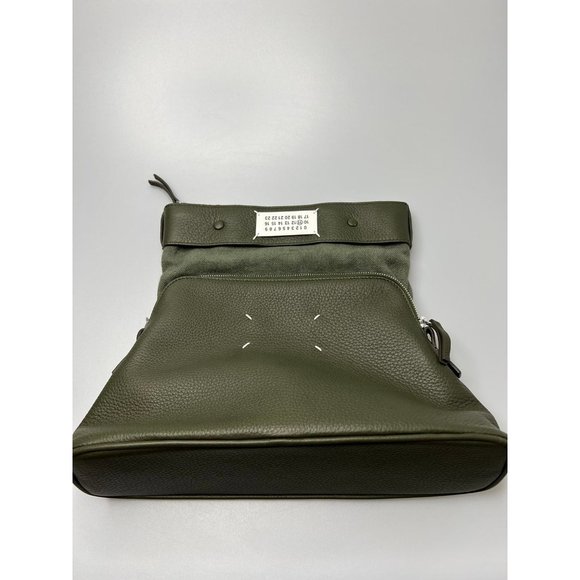 Maison Margiela 5AC Logo-Appliquéd Full-Grain Leather Messenger Bag Green $1,240 - Picture 1 of 6